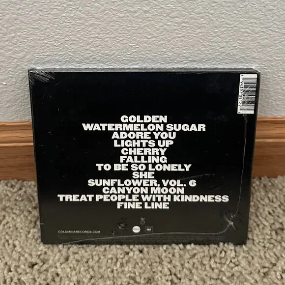 Harry Styles Fine Line Album CD NWT - Picture 2 of 2